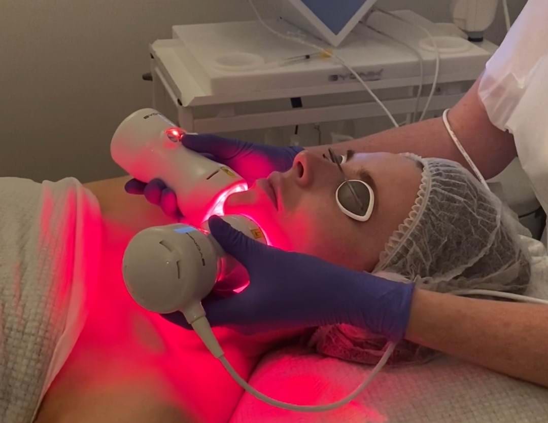 Beauty Director Lynne Hyland reviews Byonik PTL at The YOU Clinic